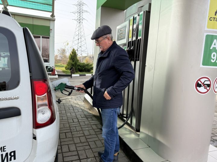 В Татарстане за неделю резко подорожали 92 и 95 бензин