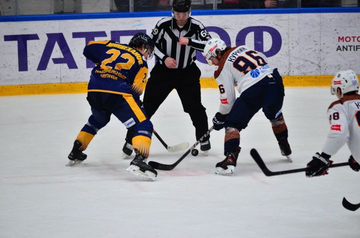 ХК «Челны» отправился на последний в этом сезоне выезд