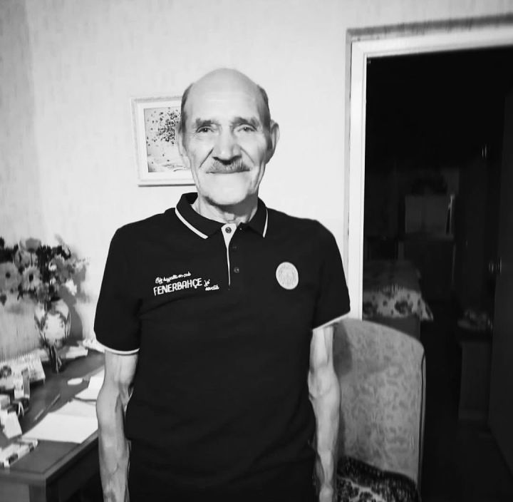 В Челнах скончался тренер по лёгкой атлетике Виктор Пермитин