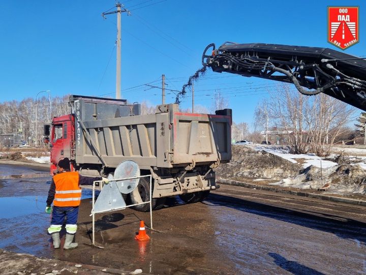 Фото: в Челнах в поселке ЗЯБ стартовали работы по программе «Наш двор»