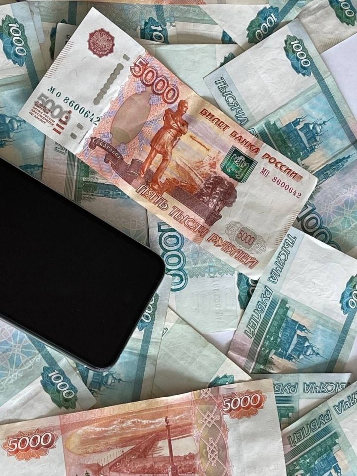 Безработный челнинец перевел свыше 1 миллиона рублей мошенникам