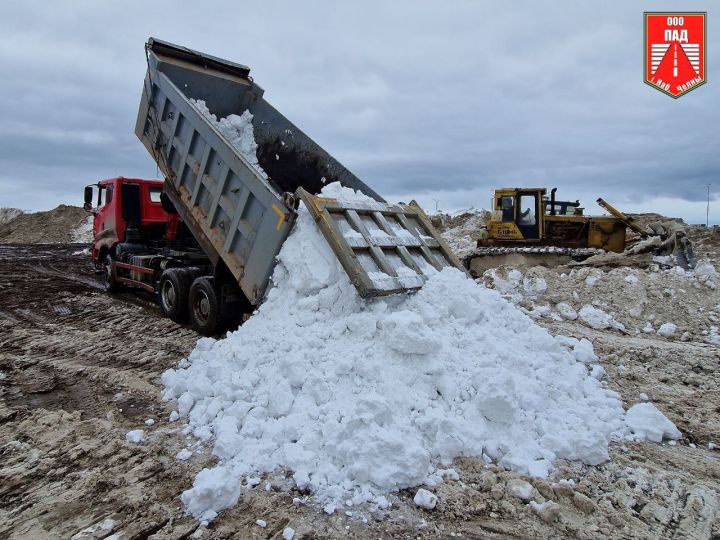 ПАД с начала года вывез из Челнов 15 девятиэтажек снега