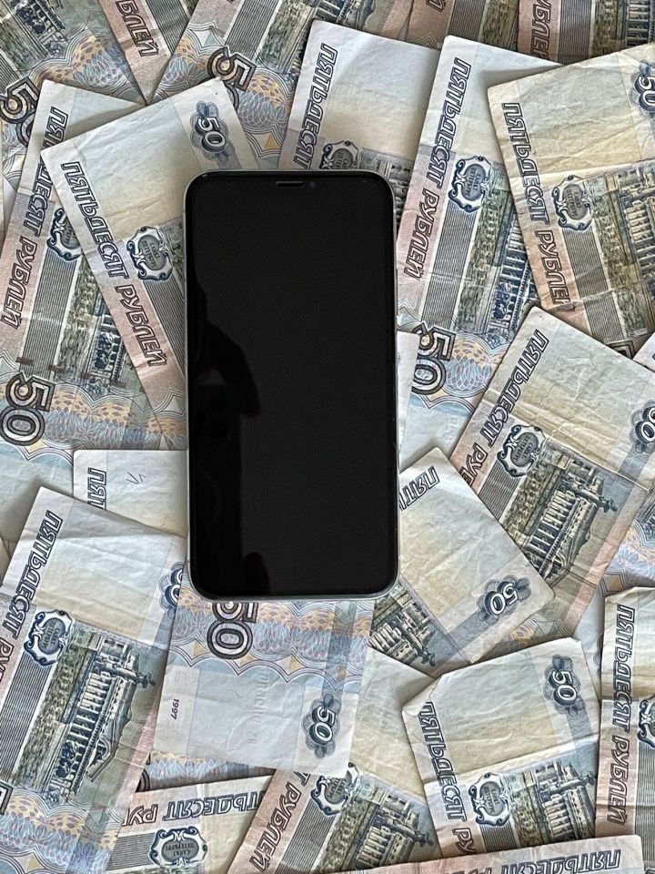 «У вас выигрыш!»: продавец из Челнов за доставку перевела 17 тысяч мошенникам