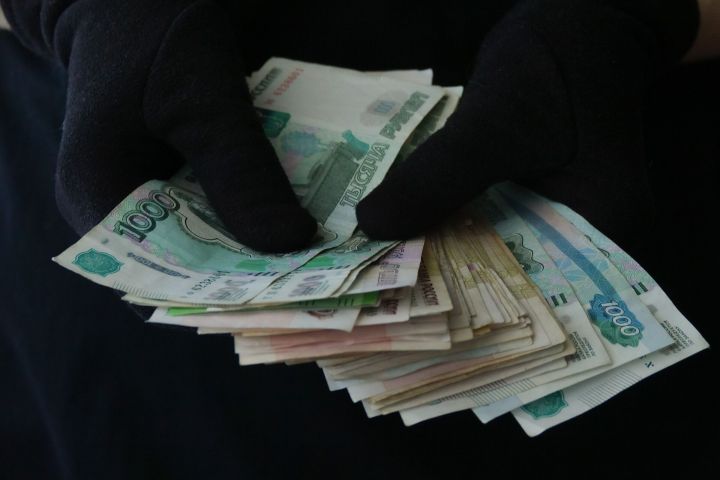 Желая заработать, челнинец лишился почти пяти миллионов: работали мошенники