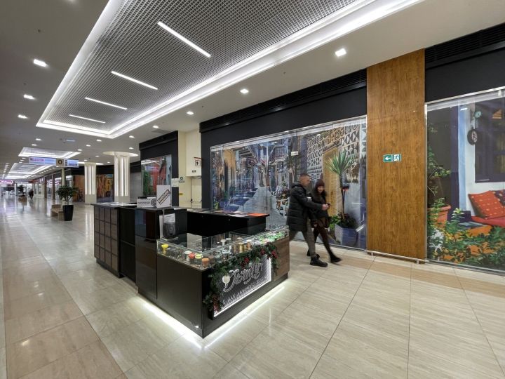 Челны теряют магазины одежды: почему «шопинг» уходит в прошлое