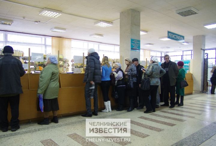 Пациенты ждут неделями: проблему записи к врачам обсудили в Госсовете Татарстана