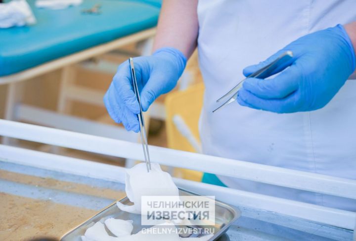 Каждый житель Татарстана за год в среднем посетил врача по пять раз