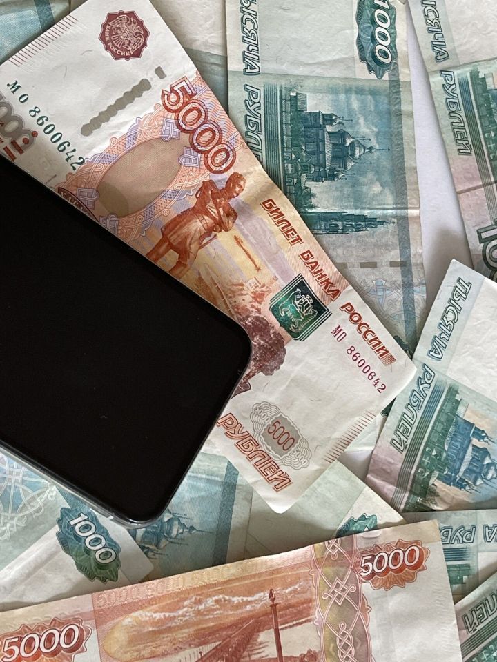 Даже не стал вникать: челнинец перевел аферисту 21 тысячу рублей