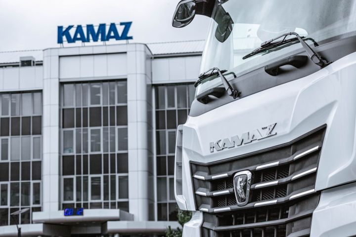 «КАМАЗ» отменил четырёхдневку в июне и июле