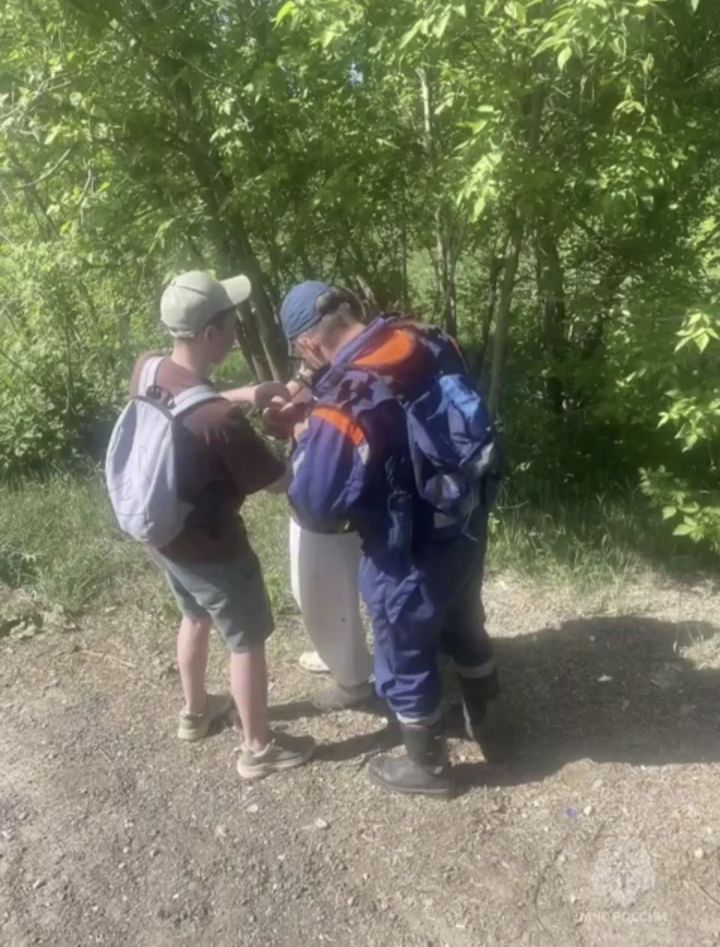 В Татарстане из леса эвакуировали велосипедистку, сломавшую руку