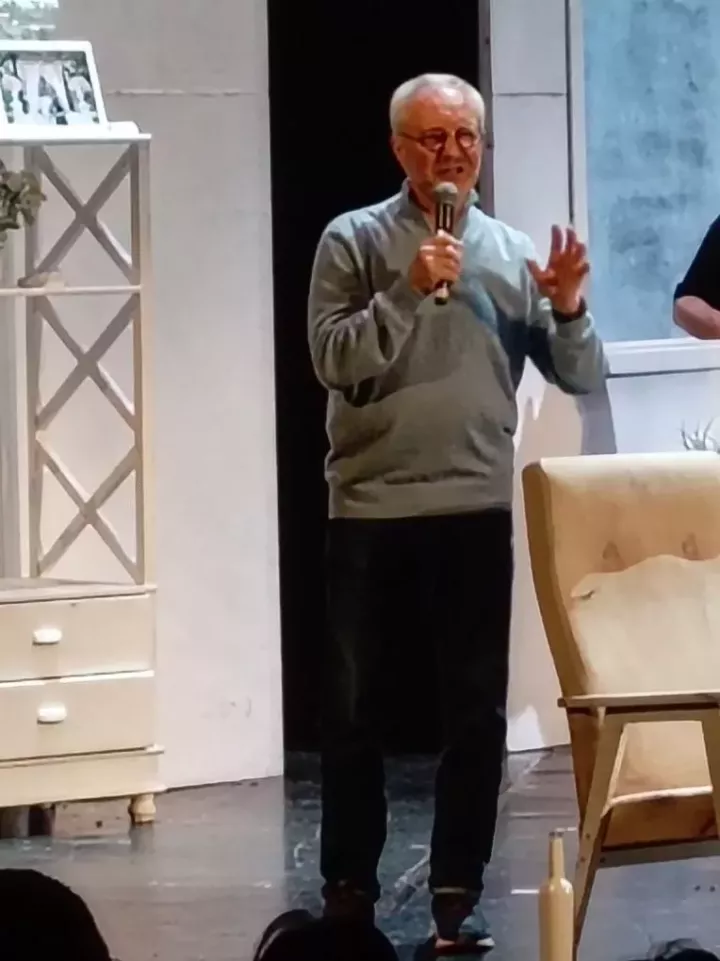 Челнинцы в «Мастеровых» устроили овации народному артисту Евгению Герасимову