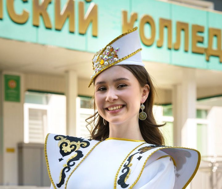 Читатели «Челнинских известий» выбрали свою красавицу Сабантуя
