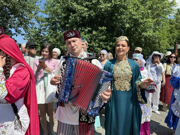 Самовары и мини-пасека: чем удивил гостей Сабантуя в Тюмени Тукаевский район