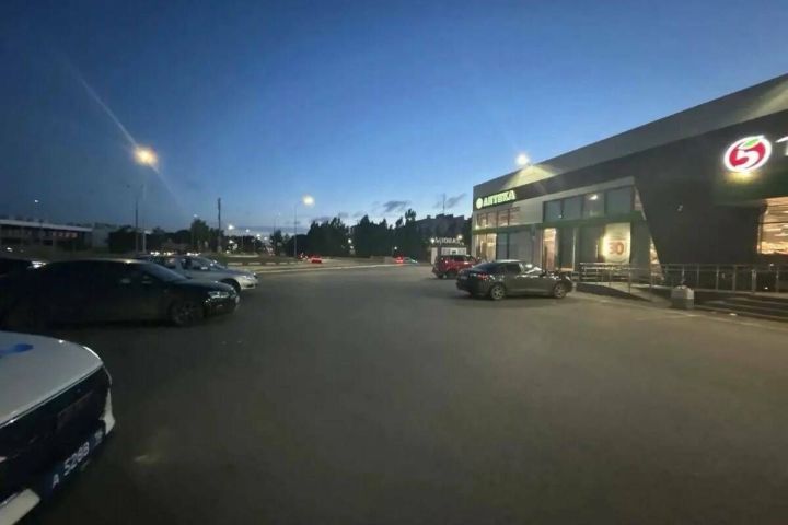 Отечественная легковушка сбила шестилетнюю девочку в Челнах
