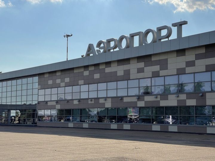 В «Бегишево» пройдет ремонт взлетной полосы и сигнального оборудования