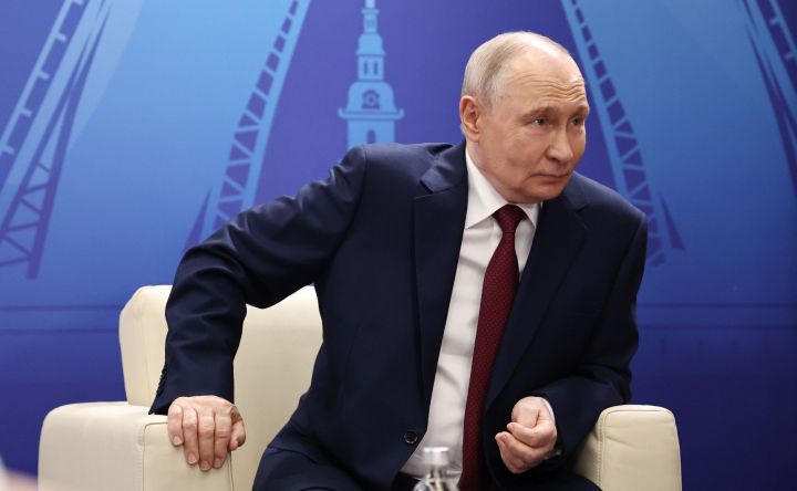 Владимир Путин выделил миллионные гранты на культурные проекты в Челнах