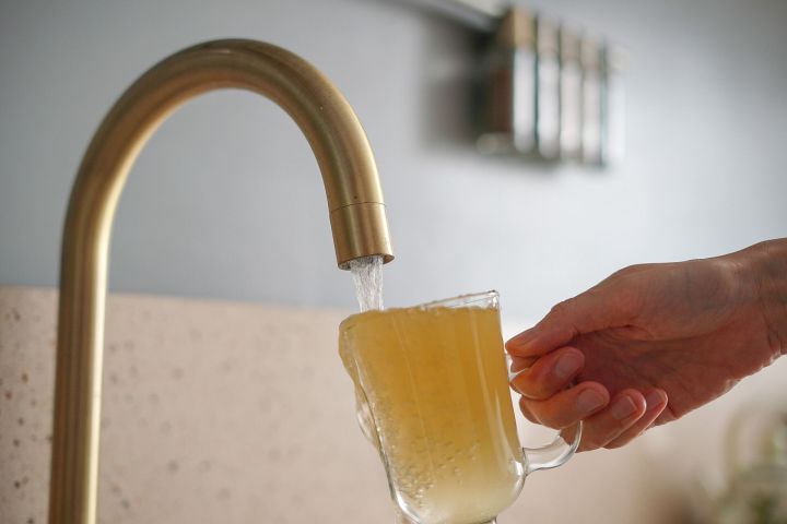 За ржавую воду из крана можно получить перерасчёт
