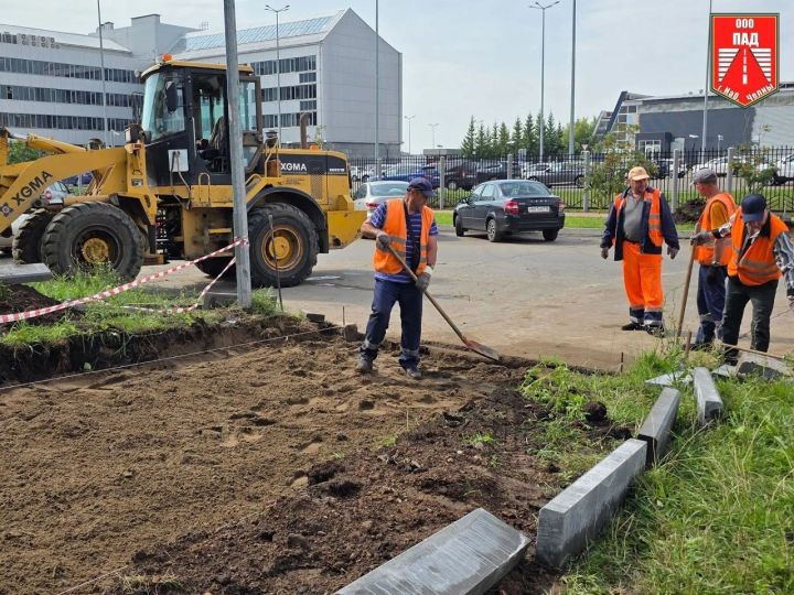 За дирекцией КАМАЗа появится новый пешеходный переход