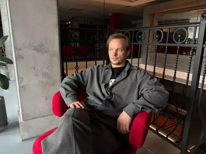 «Мы начали диалог»: питерский режиссер о сотрудничестве с «Мастеровыми» в Челнах