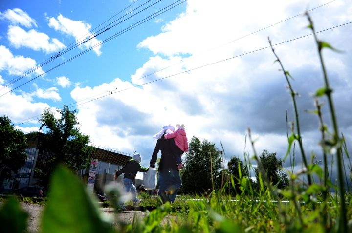 Синоптики обещают нежаркий день завтра в Челнах