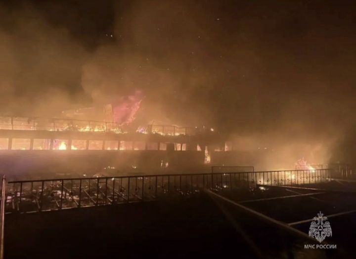 В Тукаевском районе сгорела прогулочная яхта «ТЕМПО»