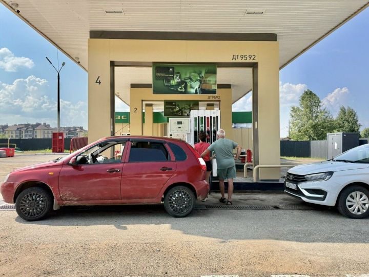Цены на бензин в Татарстане выросли, дизель упал в цене