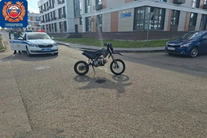 13-летний подросток на питбайке попал в аварию в Челнах
