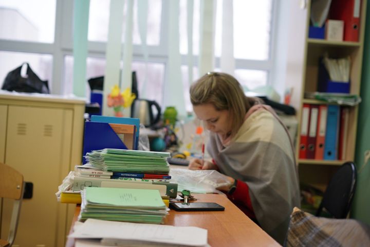В системе образования Набережных Челнов работают 8 572 педагога