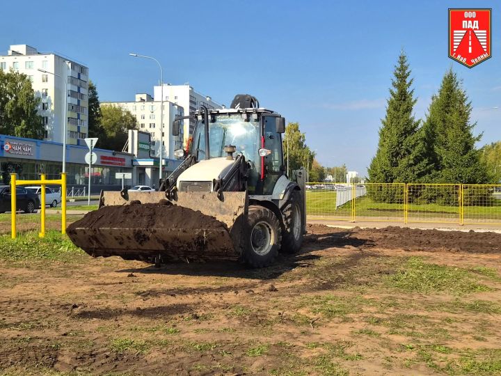 На перекрёстке Автозаводского и Московского в Челнах завершают ремонт ливнёвки
