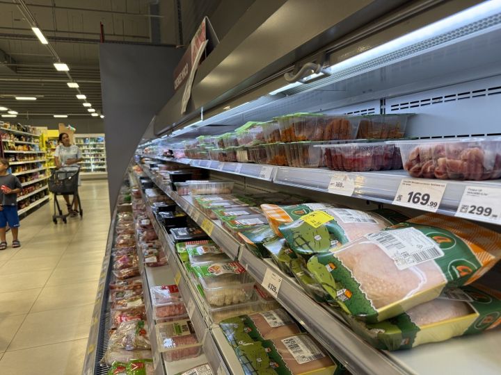 Куриное мясо в России подорожало на 16% за год