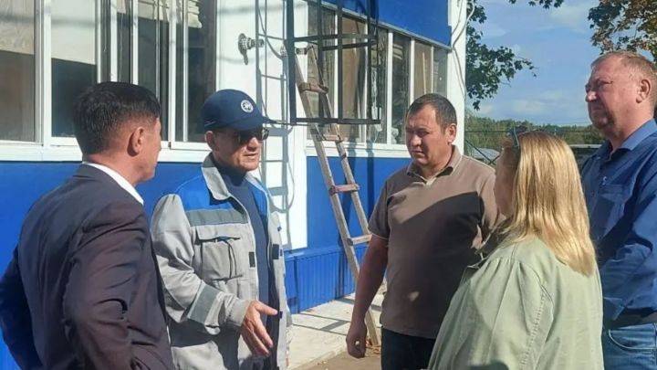 Глава Жилинспекции Татарстана взял на контроль подготовку Челнов к зиме